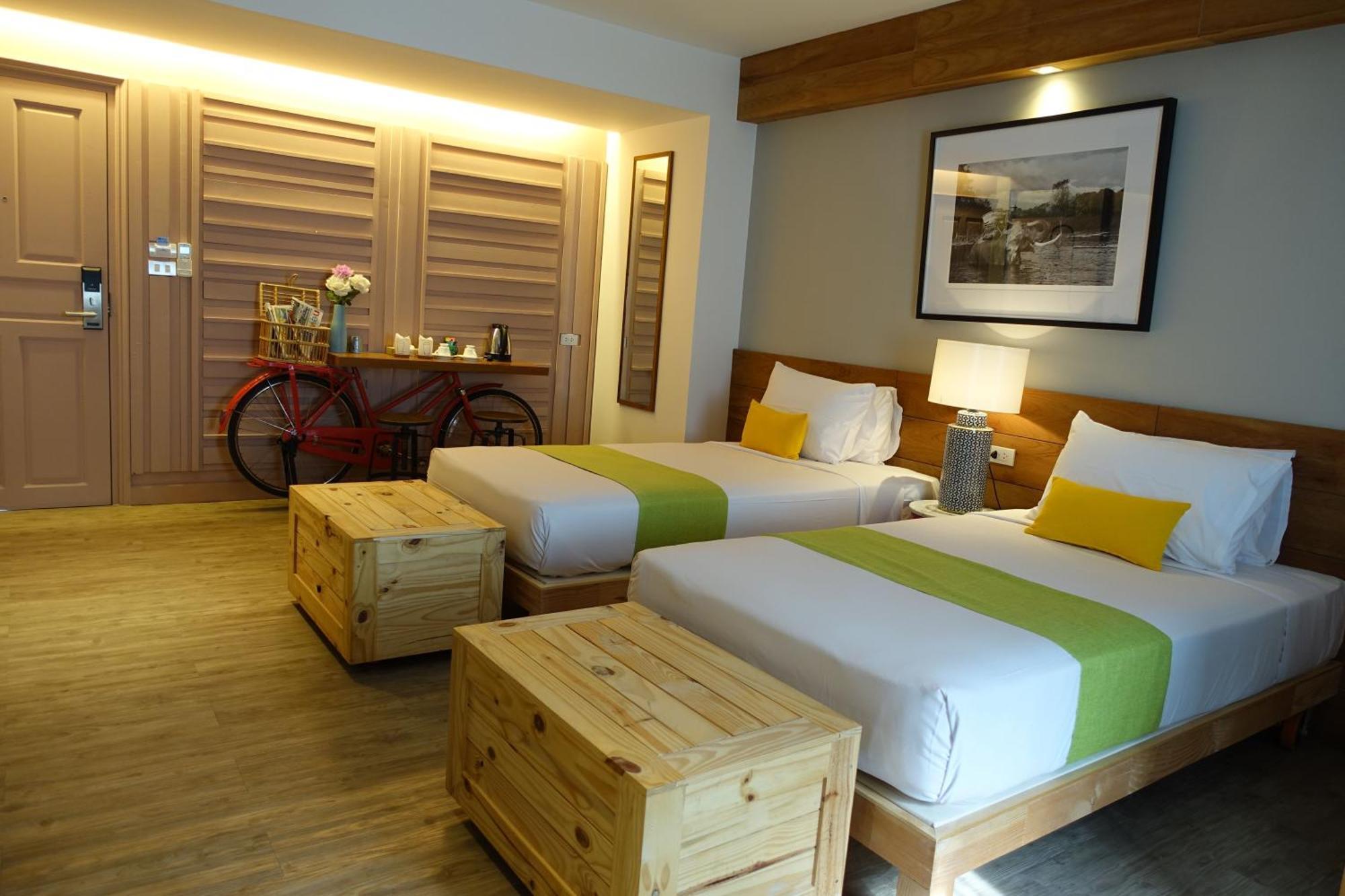 Nandha Hotel Bangkok Room photo